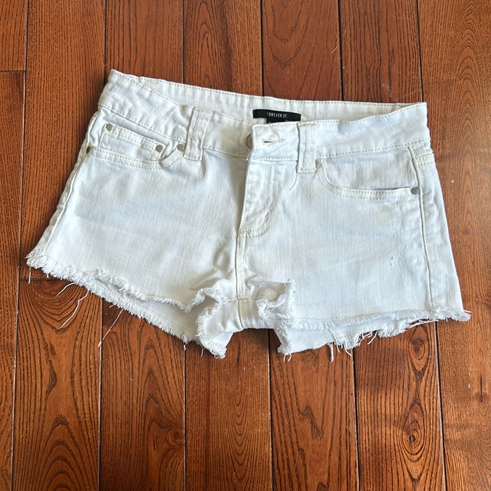 Forever 21 white short shorts
